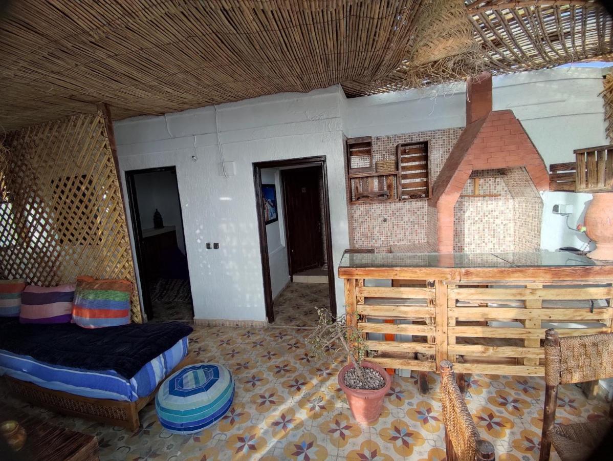 Red Carpet Surf House Apartment ทากาเซาท์ ภายนอก รูปภาพ
