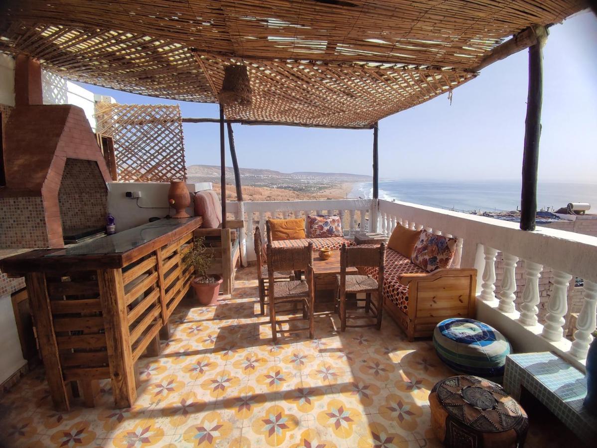 Red Carpet Surf House Apartment ทากาเซาท์ ภายนอก รูปภาพ