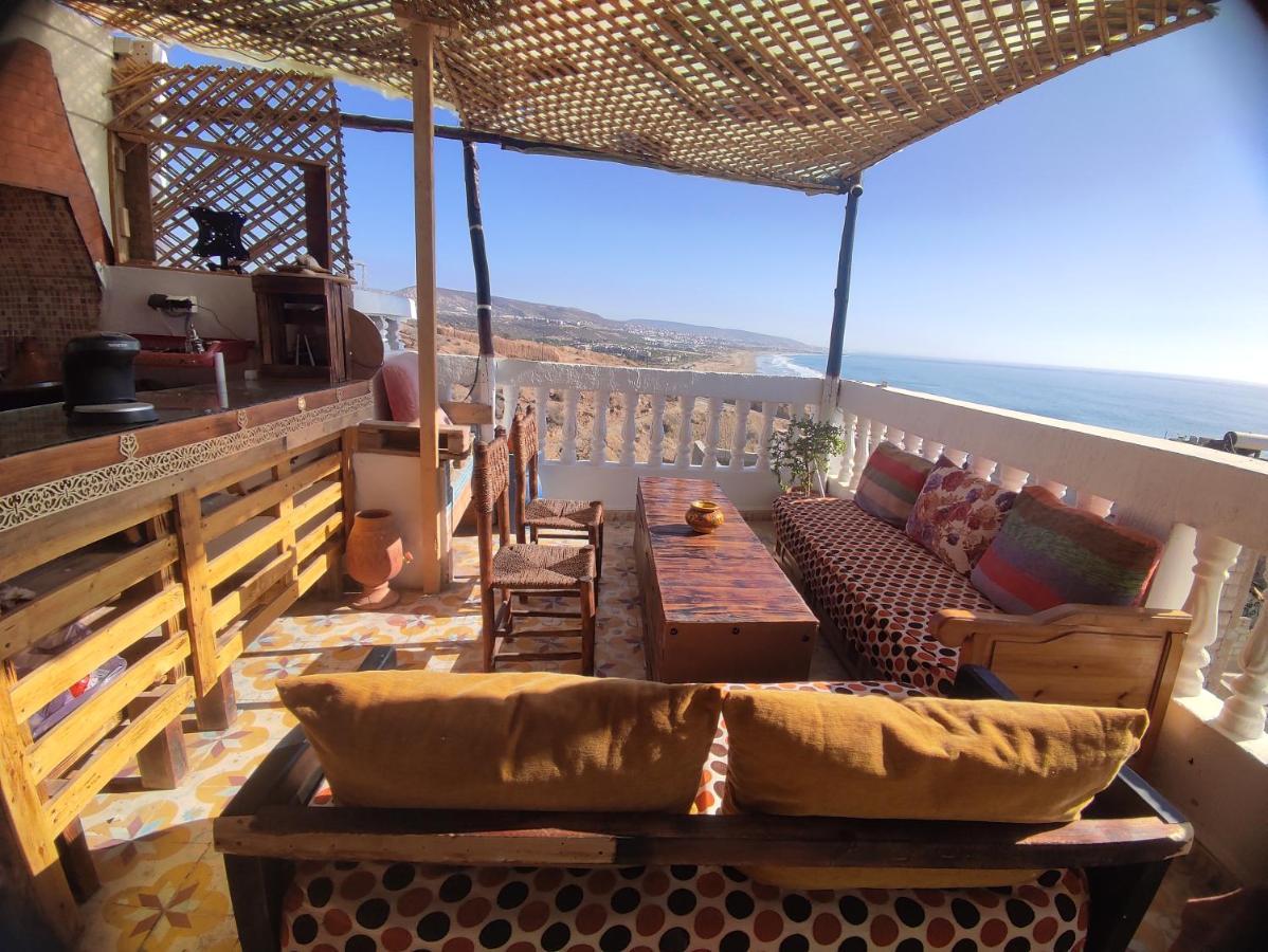 Red Carpet Surf House Apartment ทากาเซาท์ ภายนอก รูปภาพ
