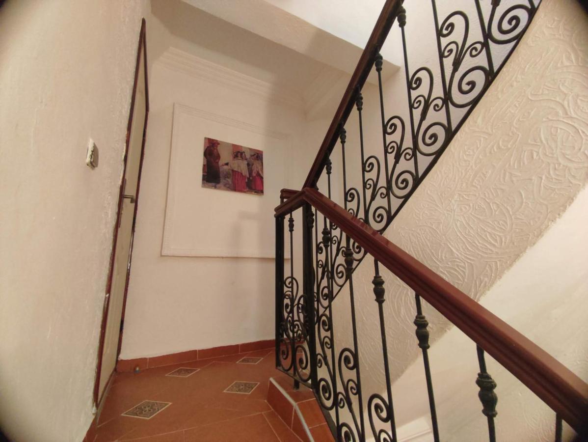 Red Carpet Surf House Apartment ทากาเซาท์ ภายนอก รูปภาพ