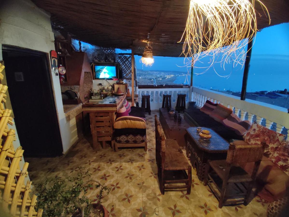Red Carpet Surf House Apartment ทากาเซาท์ ภายนอก รูปภาพ