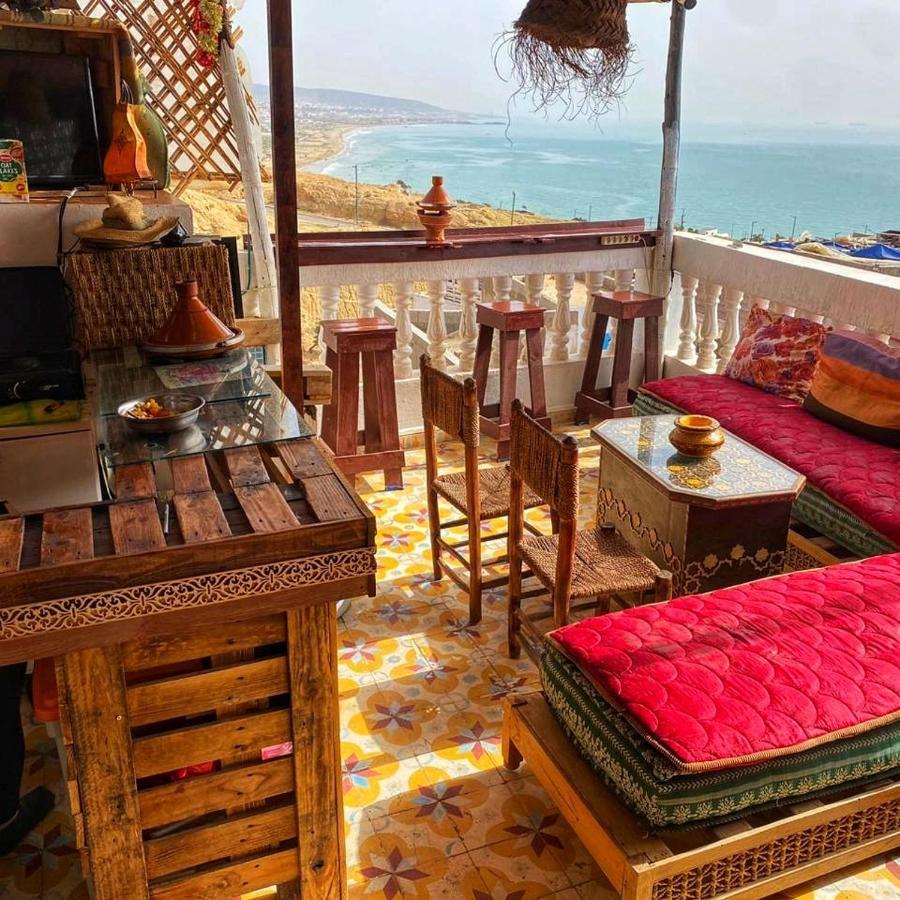 Red Carpet Surf House Apartment ทากาเซาท์ ภายนอก รูปภาพ