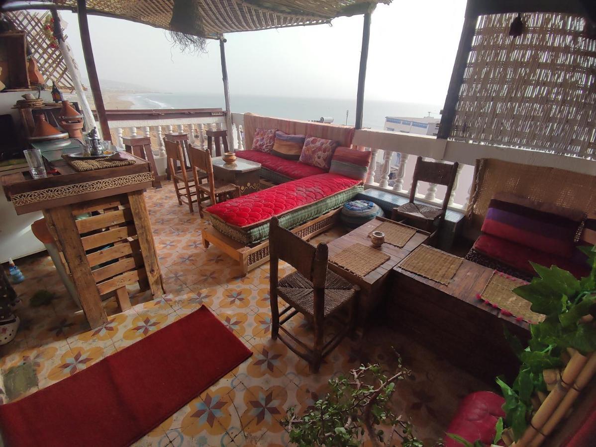 Red Carpet Surf House Apartment ทากาเซาท์ ภายนอก รูปภาพ